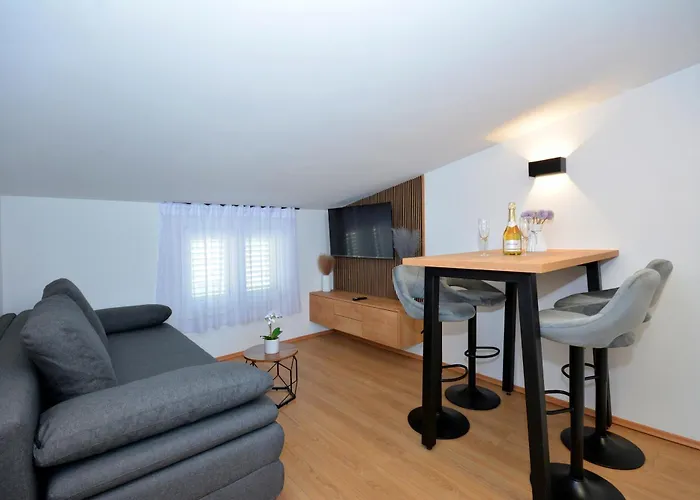 Radeljic Appartement *