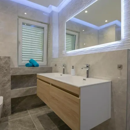 Apartamento Radeljic Podstrana