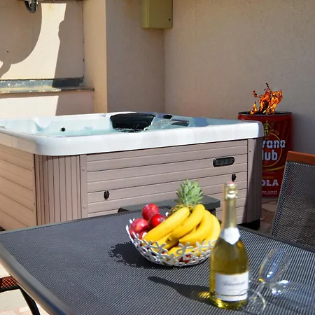 Radeljic Apartamento