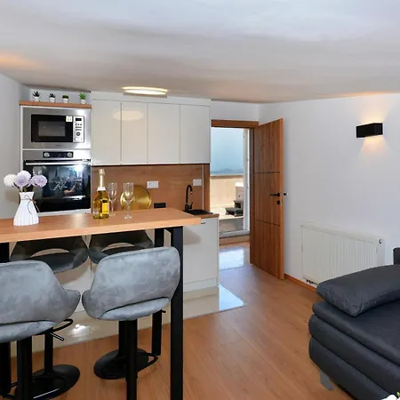 Apartamento Radeljic Podstrana